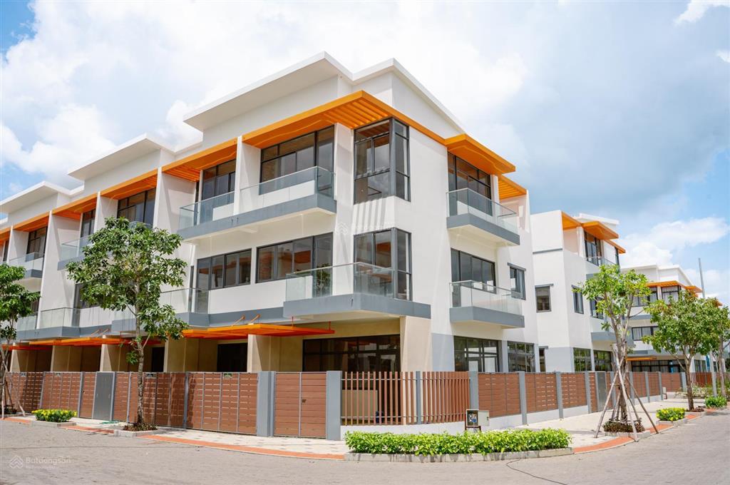 Hot  nhà phố elite life long hậu 80m2  khu compound  thanh toán giãn  giá 4.3 tỷ  0932 991 ***