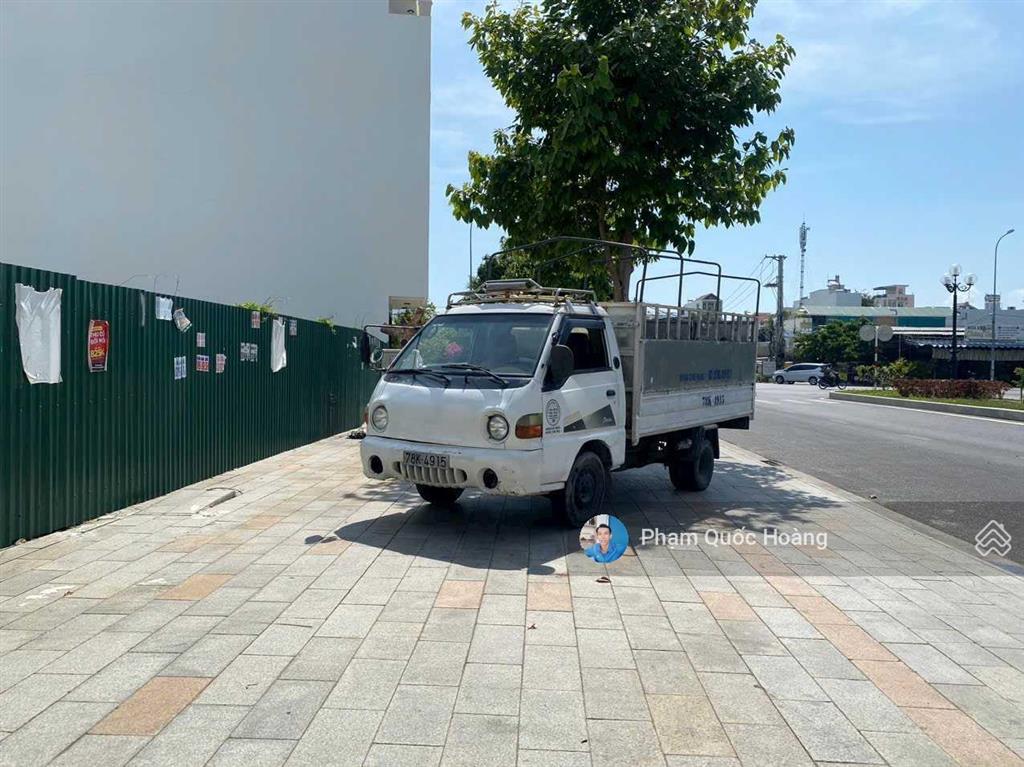 9.2tỷ bán nhanh lô vcn phước long  đường 22 (nguyễn văn hưởng).em hoàng 0905 907 ***...