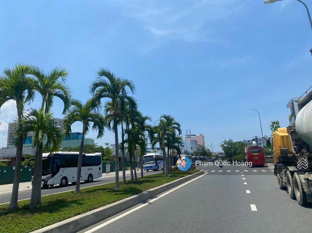 9.2tỷ bán nhanh lô vcn phước long  đường 22 (nguyễn văn hưởng).em hoàng 0905 907 ***...