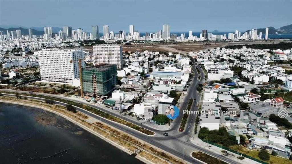 9.2tỷ bán nhanh lô vcn phước long  đường 22 (nguyễn văn hưởng).em hoàng 0905 907 ***...