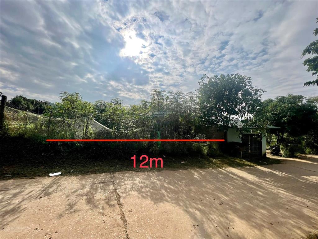 Bán đất mặt đường liên xã 12m có thể kinh doanh, gần trường học giá đầu tư tại cao phong hòa bình