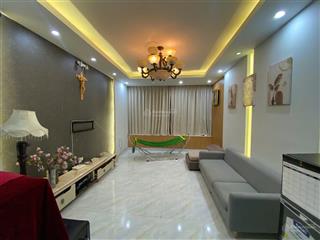 Cho thuê nhà khu phân lô văn cao, dt 70m2, 3 phòng ngủ.