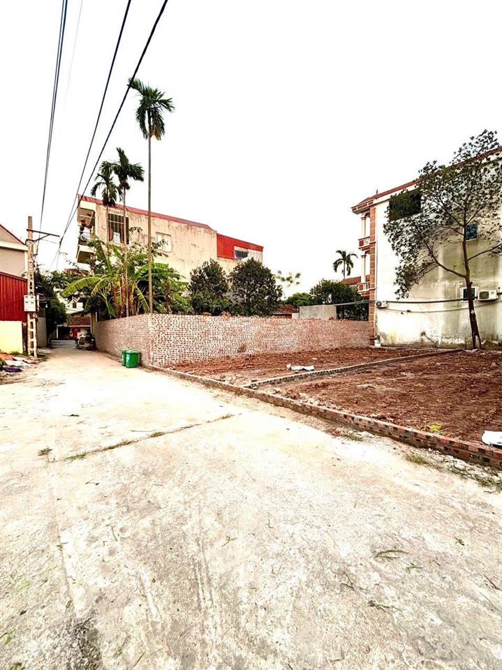 Chính chủ bán lão đất góc thọ xuân  ô tô đổ cửa