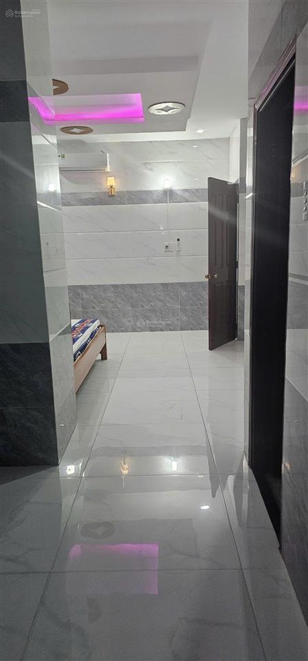 Chính chủ bán gấp căn hộ seaview 1 khu đô thị chí linh 167,5m2 + 20m2 giếng trời đầy đủ nội thất