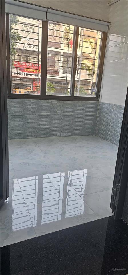 Chính chủ bán gấp căn hộ seaview 1 khu đô thị chí linh 167,5m2 + 20m2 giếng trời đầy đủ nội thất