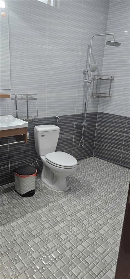 Chính chủ bán gấp căn hộ seaview 1 khu đô thị chí linh 167,5m2 + 20m2 giếng trời đầy đủ nội thất