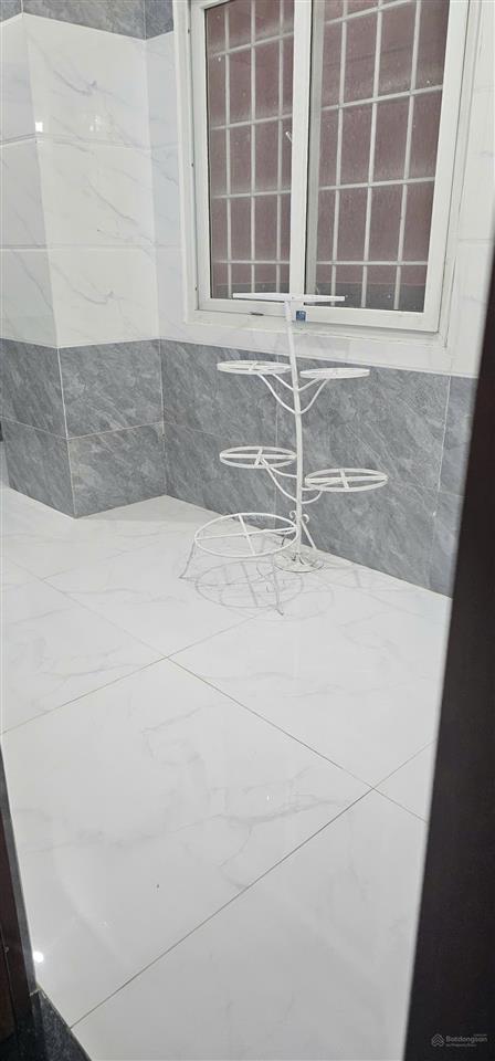 Chính chủ bán gấp căn hộ seaview 1 khu đô thị chí linh 167,5m2 + 20m2 giếng trời đầy đủ nội thất