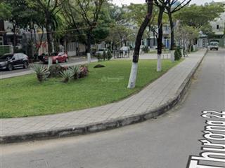 Em chính chủ gửi bán lô đất an thượng 22, nằm ngày sát công viên. phù hợp xây căn hộ