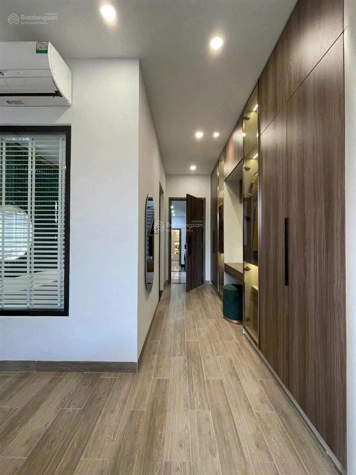 Nhà hẻm xe hơi 22a/6 phạm ngọc thạch, quận 3 (5x24m) 2 lầu 4pn. 39tr/tháng