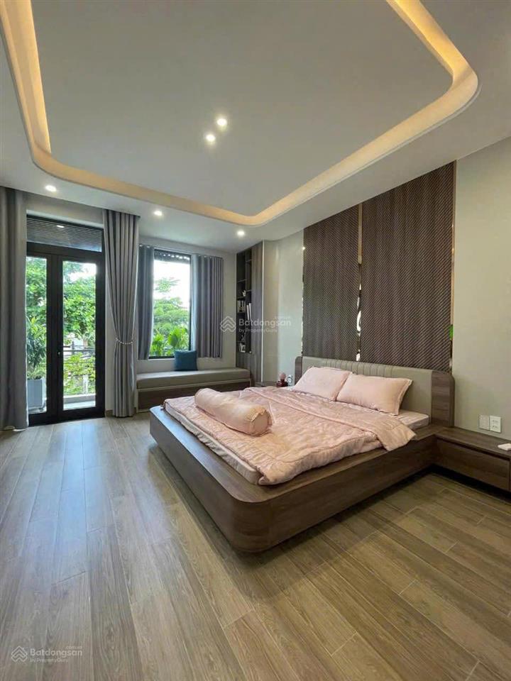Nhà hẻm xe hơi 22a/6 phạm ngọc thạch, quận 3 (5x24m) 2 lầu 4pn. 39tr/tháng