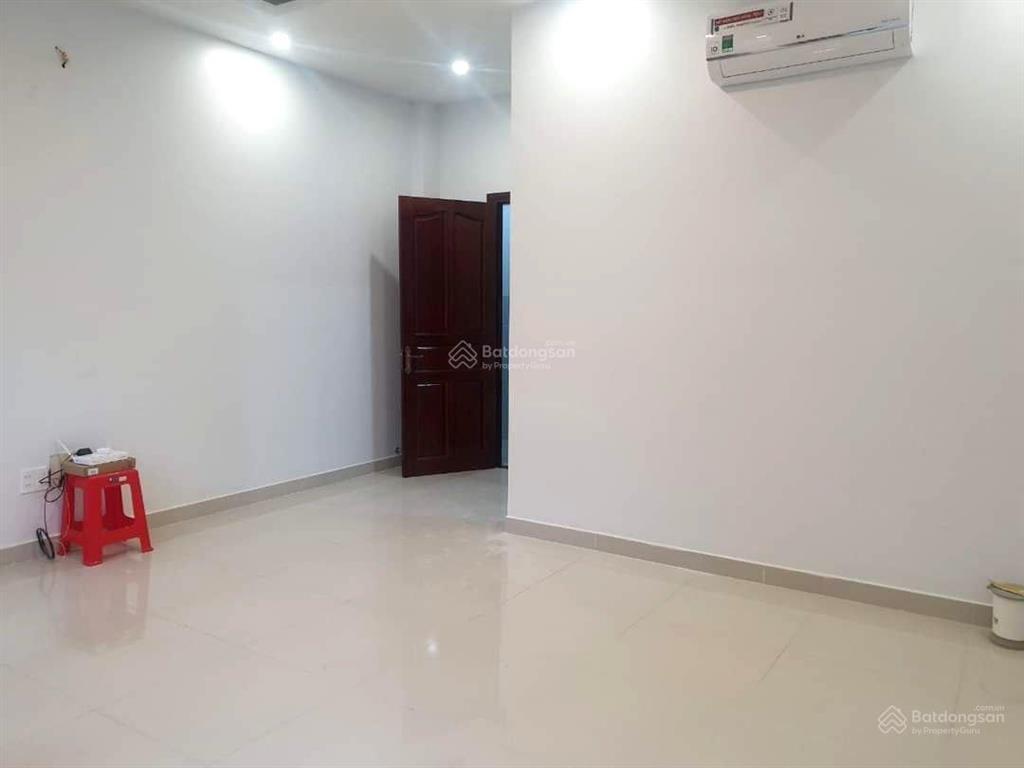 Cho thuê nhà mới cải tạo mới 98% 7a/19j thành thái, p. 14, q.10 hẻm rất sầm uất