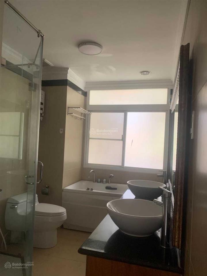 Bán căn hộ mỹ tú cảnh quan 2  phú mỹ hưng  q7. dt 252m2 tầng trệt giá 25 tỷ.  0934 990 ***