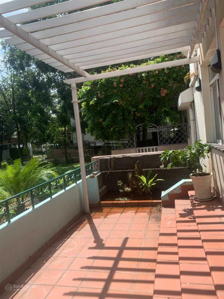 Bán căn hộ mỹ tú cảnh quan 2  phú mỹ hưng  q7. dt 252m2 tầng trệt giá 25 tỷ.  0934 990 ***