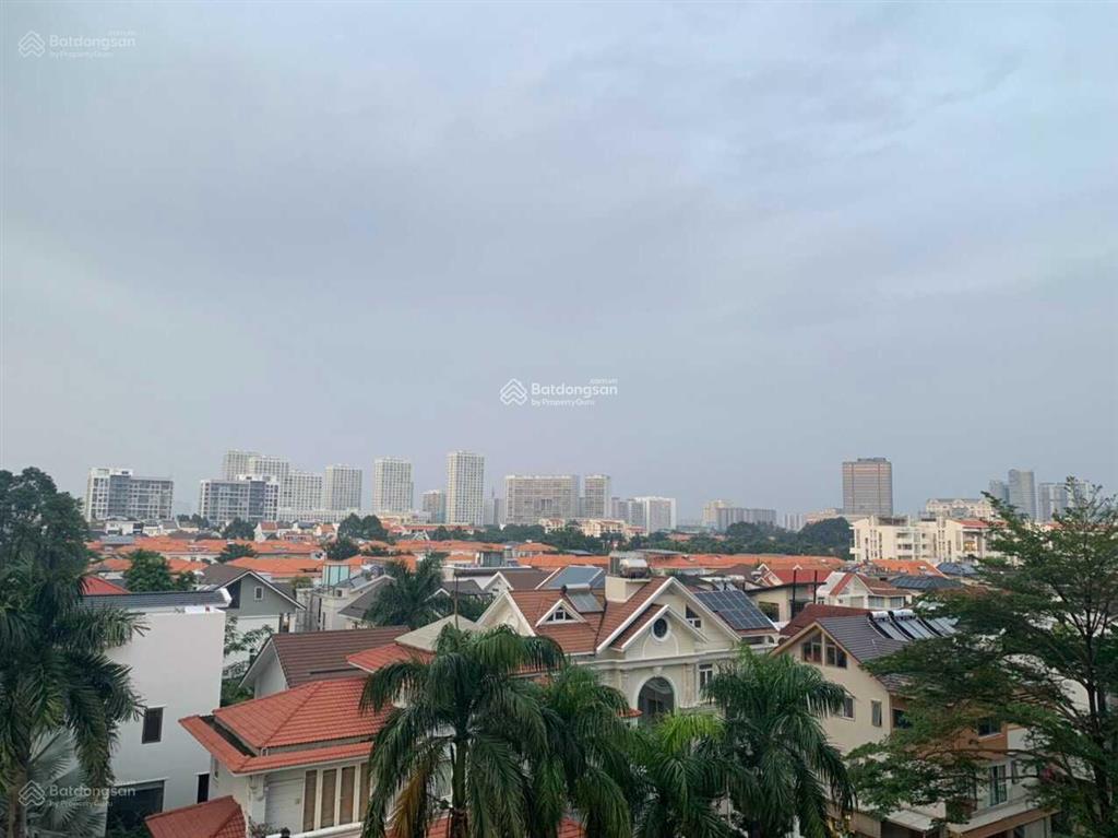 Kẹt tiền cần bán gấp căn hộ grand view phú mỹ hưng quận 7, dt 147m2 giá 14.5 tỷ 0934 990 ***