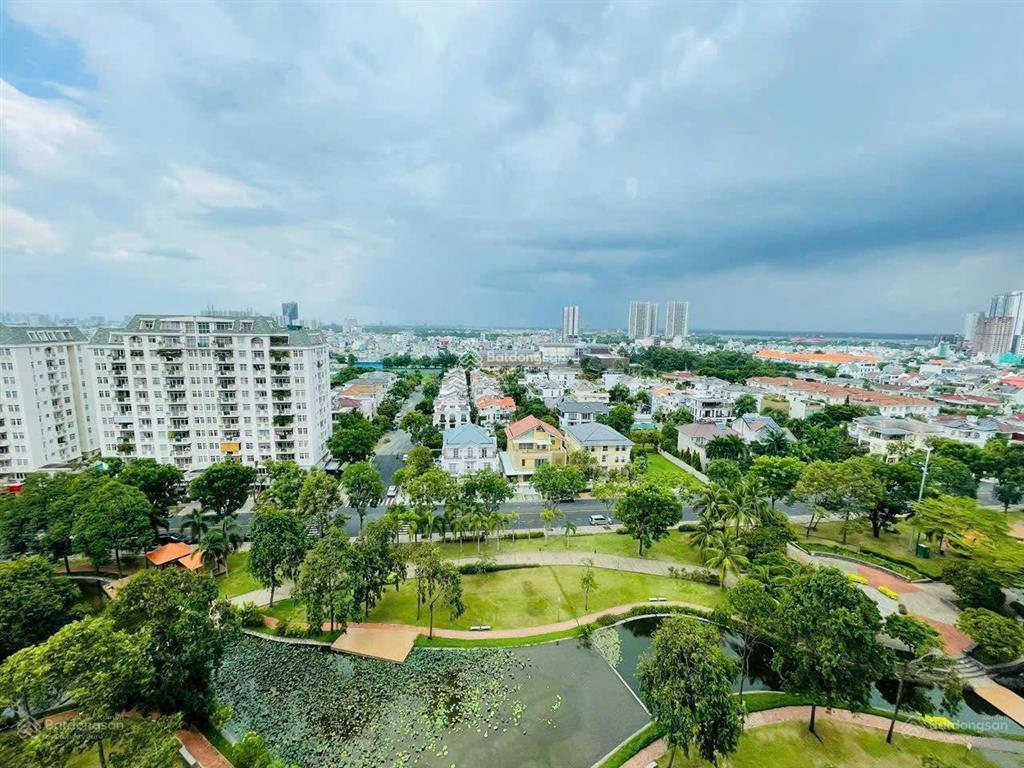 Cần tiền bán gấp ch nam phúc  phú mỹ hưng  quận 7, dt 124m2, giá 12,5 tỷ.  0934 990 ***
