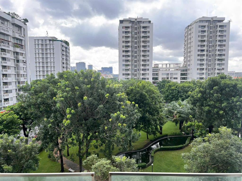Bán ch riverpark residence  pmh  quận 7. view công viên. dt 123m2. giá 15.9 tỷ.  0934 990 ***
