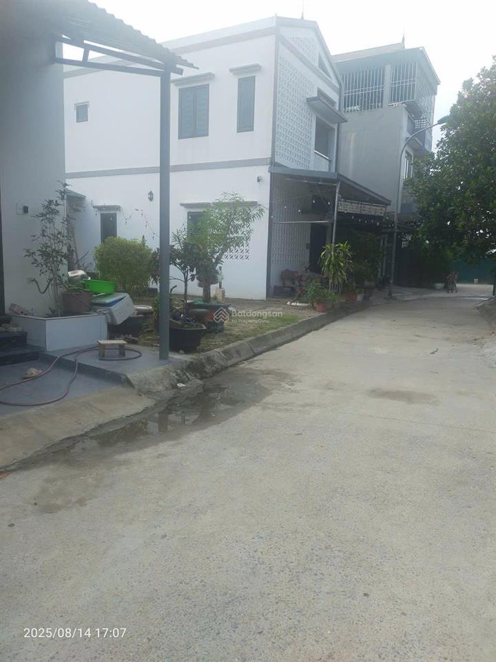 Bán lô đất 2 mặt tiền, siêu đẹp, tại thịnh lang, hòa bình.