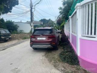 Bán nhà trung tâm phước đồng nha trang dt 200m2 nhà cấp 4 chỉ 2,3 tỉ