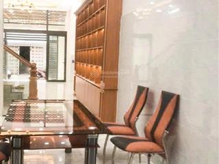 2.2ty chính chủ cần bán 5x20m2 nhà 2lầu4pn3wc mặt tiền đường 826 cạnh kcn cầu tràm