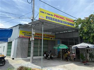 Bán nhà góc 2 mặt tiền sầm uất  ngay bến xe nam nha trang