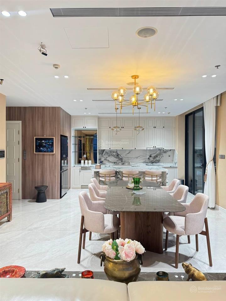 Nắm giỏ hàng chuyển nhượng vinhomes ba son  3pn giá tốt nhất thị trường