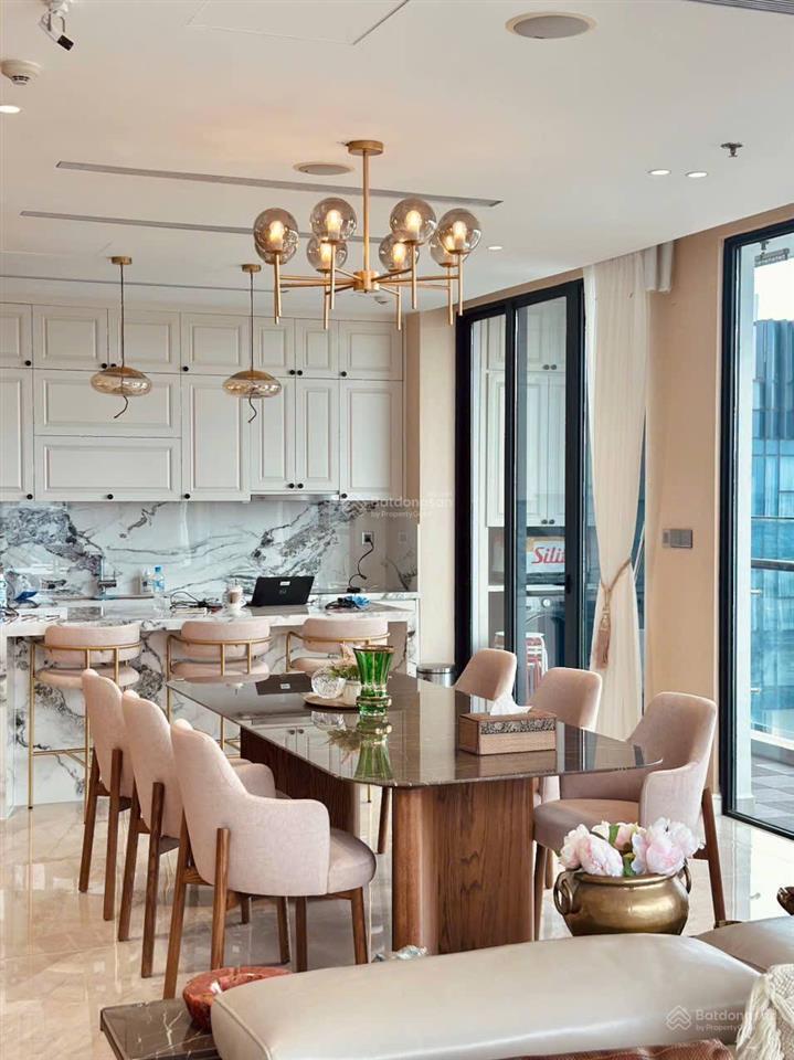 Nắm giỏ hàng chuyển nhượng vinhomes ba son  3pn giá tốt nhất thị trường