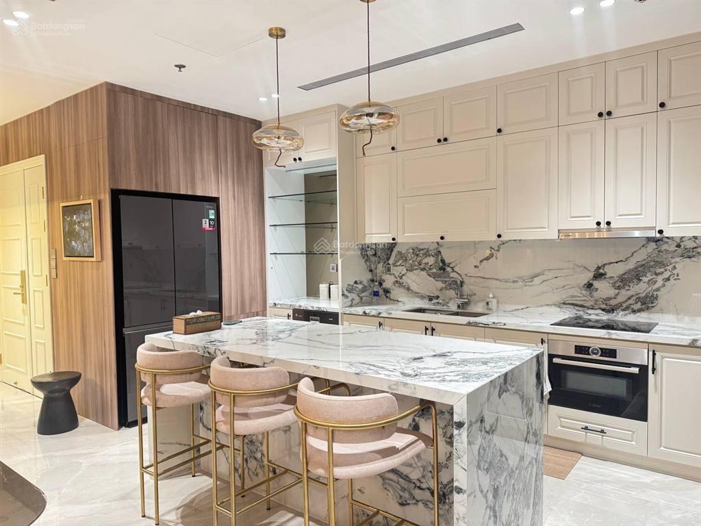 Nắm giỏ hàng chuyển nhượng vinhomes ba son  3pn giá tốt nhất thị trường