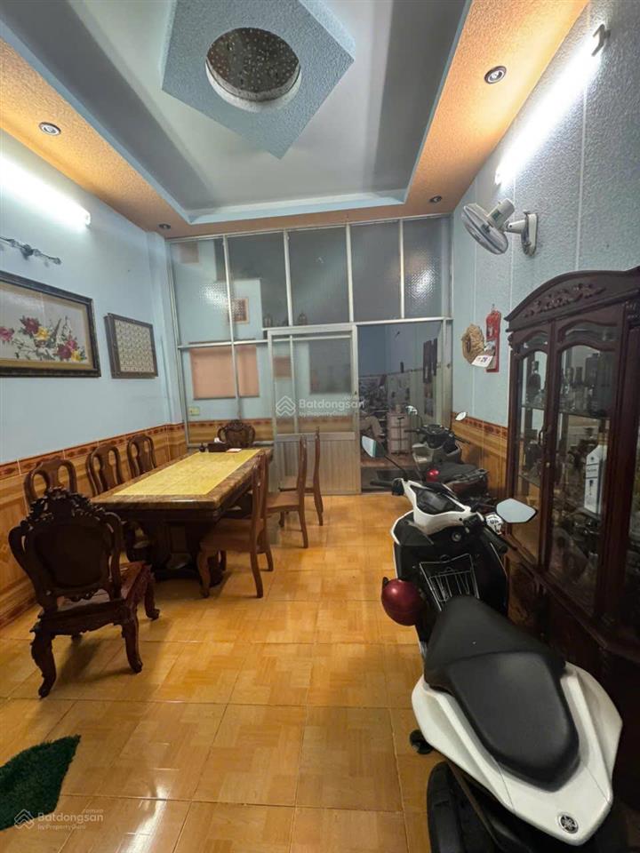 Chỉ còn duy nhất 1 căn. nhà 4 tầng, hẻm 7m đường vườn lài, p. tân thành.dt 4x14( 56m2).giá 7.8 tỷ