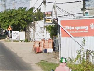 Chính chủ cần bán căn nhà mặt đường nguyễn huệ trục chính giá rẻ