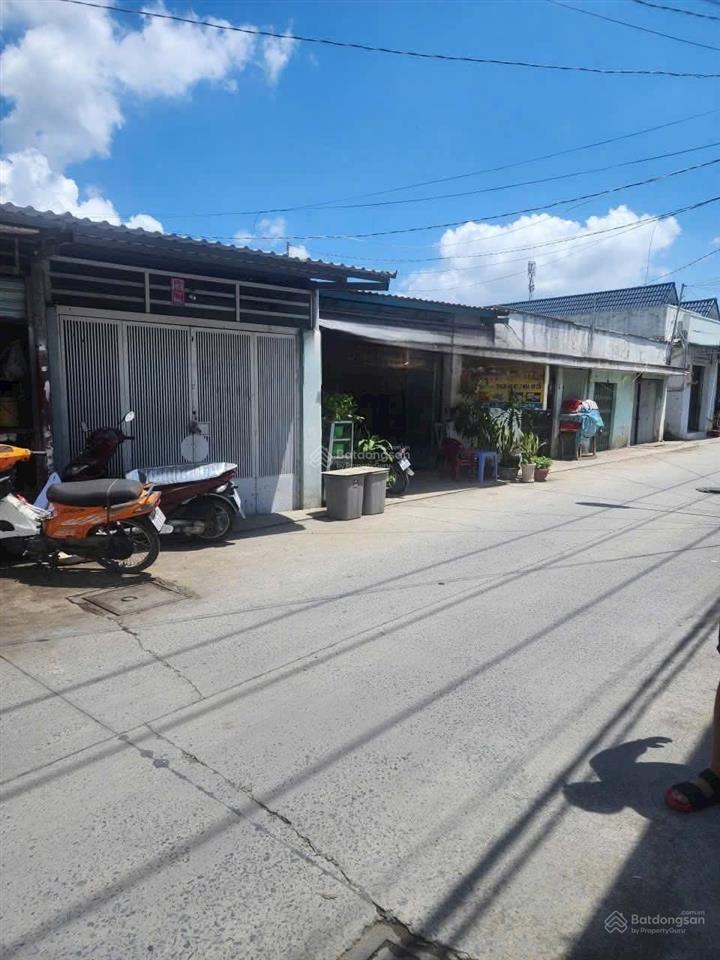 Nhà cấp 4 mtkd cách chợ đệm 200m. shr, hoàn công, vay ngân hàng được