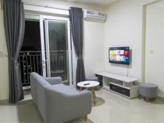 Cho thuê the park residence 2pn 1wc giá 9.5 triệu/th.  0798 067 *** ngân