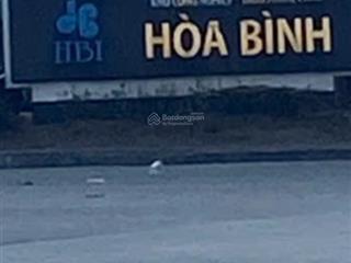 Chính chủ cần cho thuê nhà vườn 160m2 có sân và vườn giá cho thuê rẻ 3tr/th.  0902 081 ***