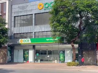 Chính chủ cho thuê gấp tòa nhà mặt phố nguyễn văn cừ, vị trí đẹp, khu kinh doanh sầm uất