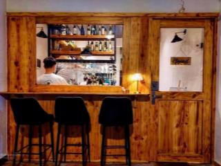 Hẻm vip kinh doanh 150 nguyễn trãi, bến thành, kv đông khách du lịch, đang có hđt kd bar nhẹ, 23 tỷ