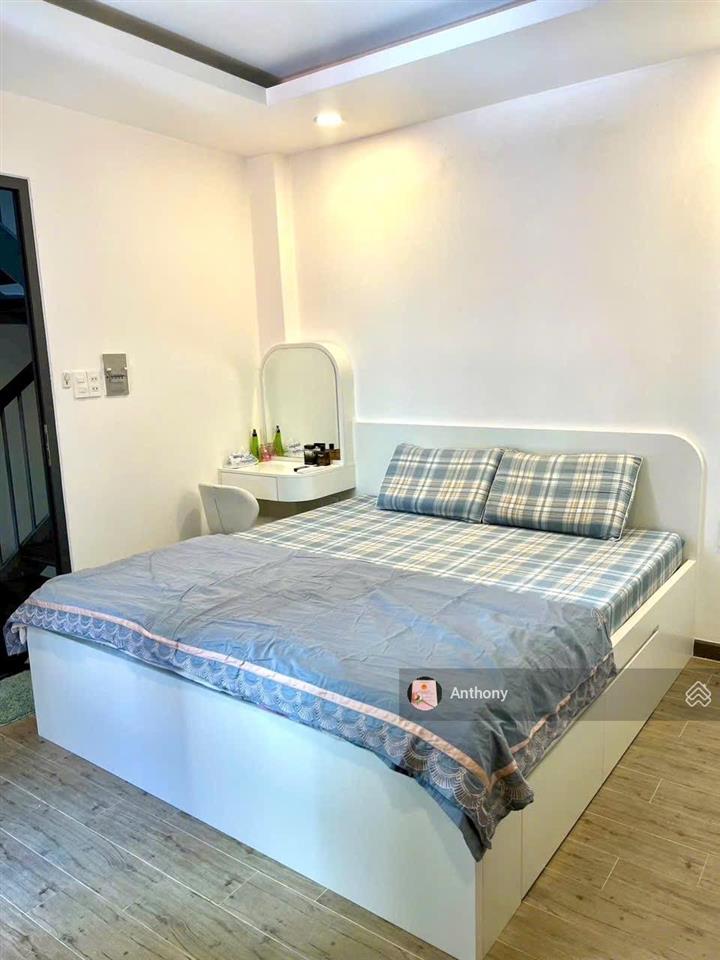 Bán gấp! 22,9 tỷ góc 2mt hẻm hoàng văn thụ (phú nhuận). dt 6,6x22m. 17chdv+mb. thu net 1 tỷ/năm