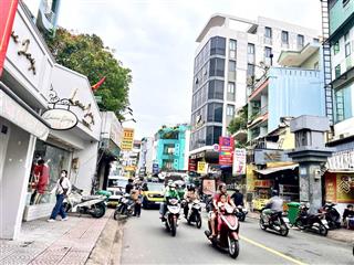 Bán gấp! mặt tiền 4 tầng, ngang 10m, nở hậu  200m2 đất  q. bình thạnh, 31 tỷ tl