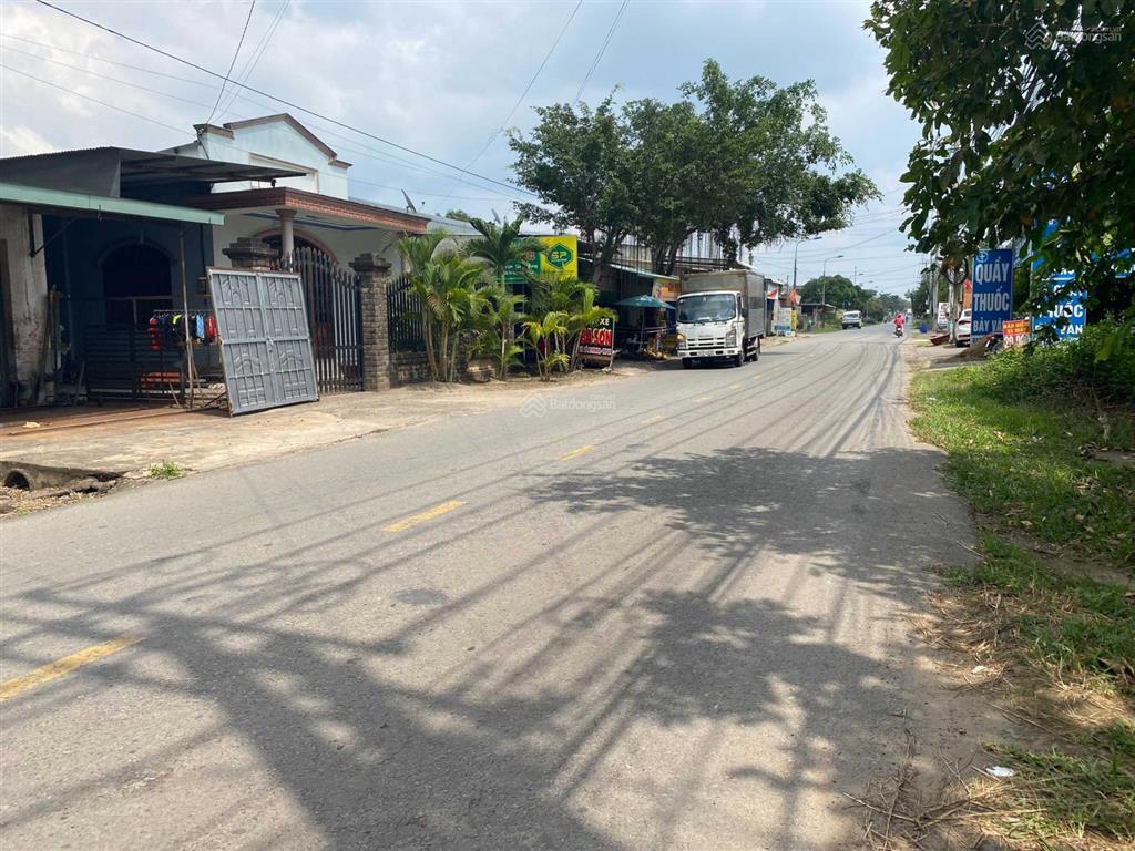 Bán hơn 2 sào đất ngay kcn long phước, lô góc 2 mặt tiền vuông vức cực đẹp có thổ cư.  0966 167 ***