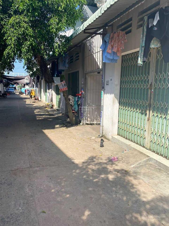 Tổng diện tích 900m2 đường ô tô, cách chợ bắc 100m đang cho thuê full phòng 40tr.  0966 167 ***