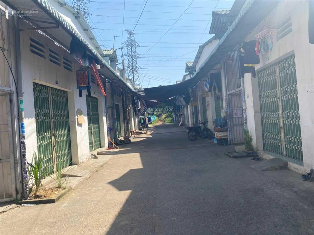 Tổng diện tích 900m2 đường ô tô, cách chợ bắc 100m đang cho thuê full phòng 40tr.  0966 167 ***
