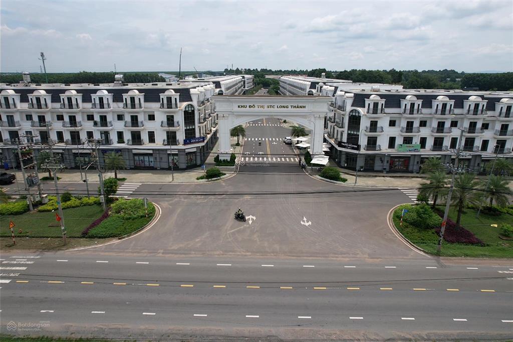Cho thuê nhà nguyên căn 6pn 6wc tại kđt stc long thành cạnh sân bay