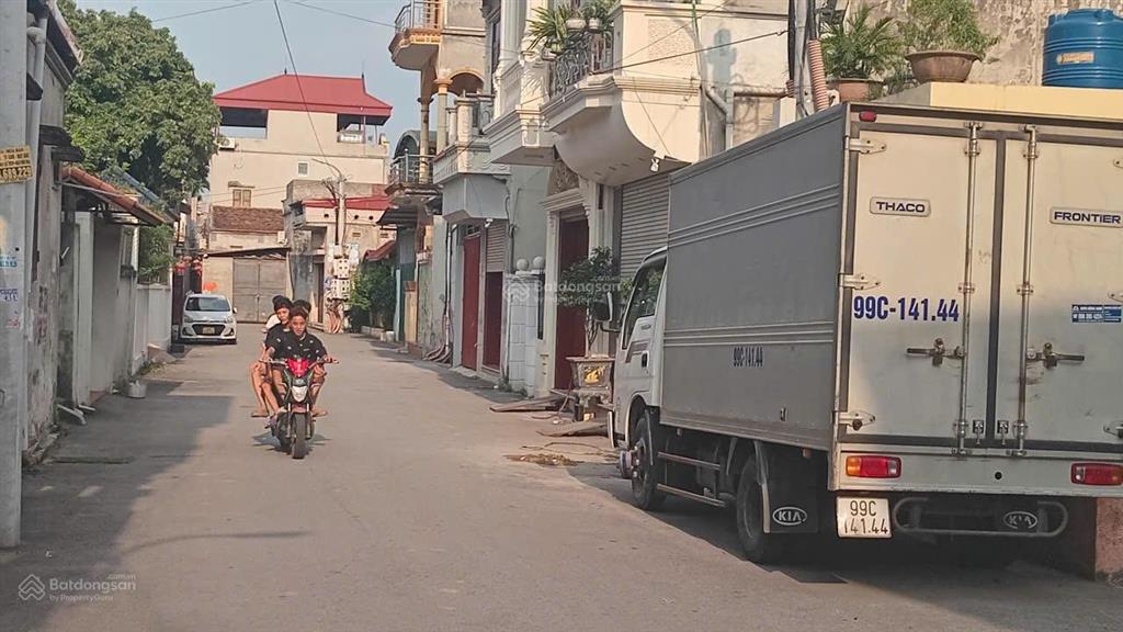 Bán đất rộng trang hạ giá hấp dẫn