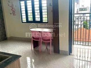 Cho thuê chdv đầy đủ tiện ích tại an phú đông , nằm sau lưng trường nguyễn tất thành ,q12