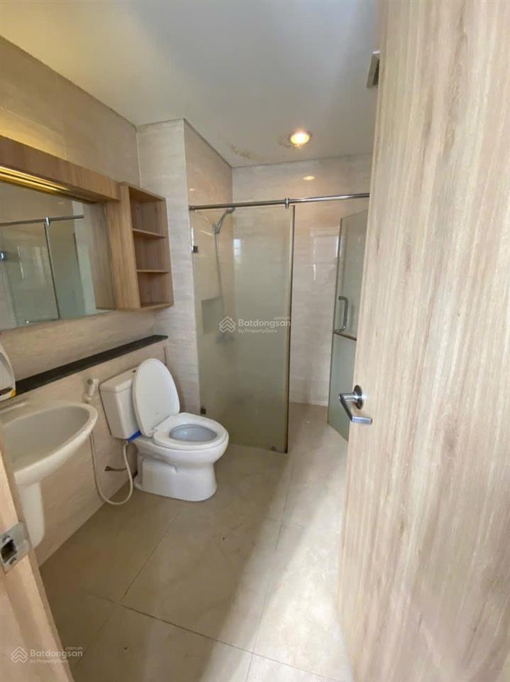 Siêu phẩm chdv hẻm 8m nơ trang long, bt. 127m2  3 tầng 8 phòng, 9 wc. 15,99 tỷ tl