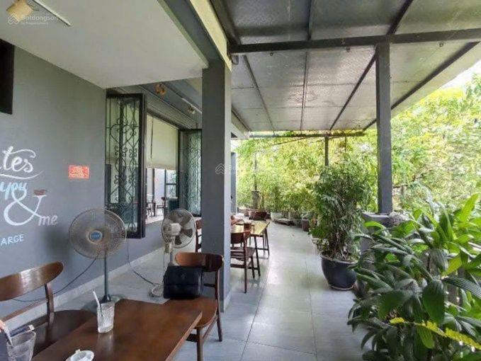 Chính chủ bán căn góc ngã tư mặt đường Yên Xá