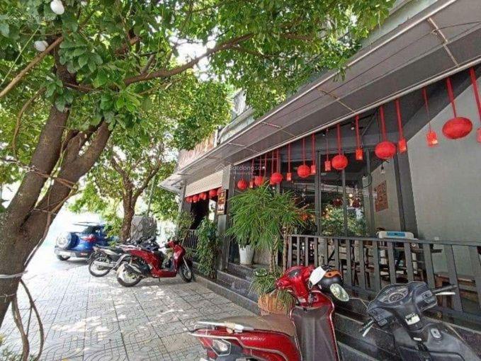 Chính chủ bán căn góc ngã tư mặt đường Yên Xá