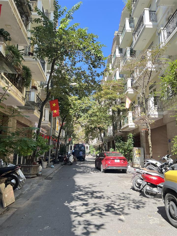 Bán liền kề 96 nguyễn huy tưởng  70m2 x 6t thang máy  kinh doanh sầm uất  sổ nét  giá 34 tỷ tl