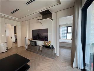 Bán chung cư 24t1  hoàng đạo thuý, diện tích 125m2, 3 phòng ngủ, giá 8.4 tỷ.  0379 455 ***