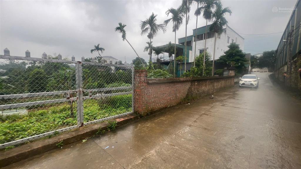 Lô đất đẹp xuất sắc gần ngã tư yên bình 350m vuông vắn đường rộng