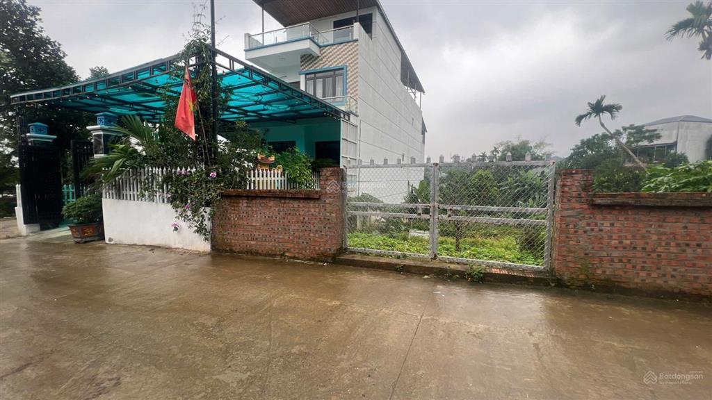 Lô đất đẹp xuất sắc gần ngã tư yên bình 350m vuông vắn đường rộng