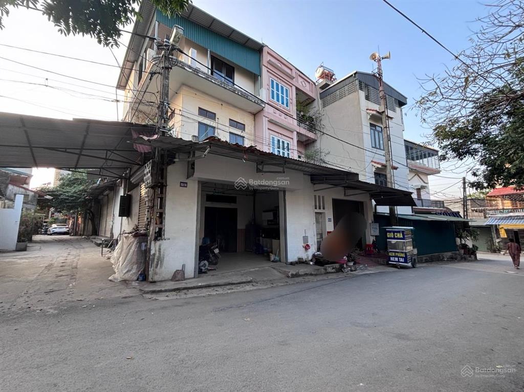 Bán đất tặng nhà 100m2 3 tầng cũ lô góc đường thông kinh doanh được tại sơn lộc, sơn tây